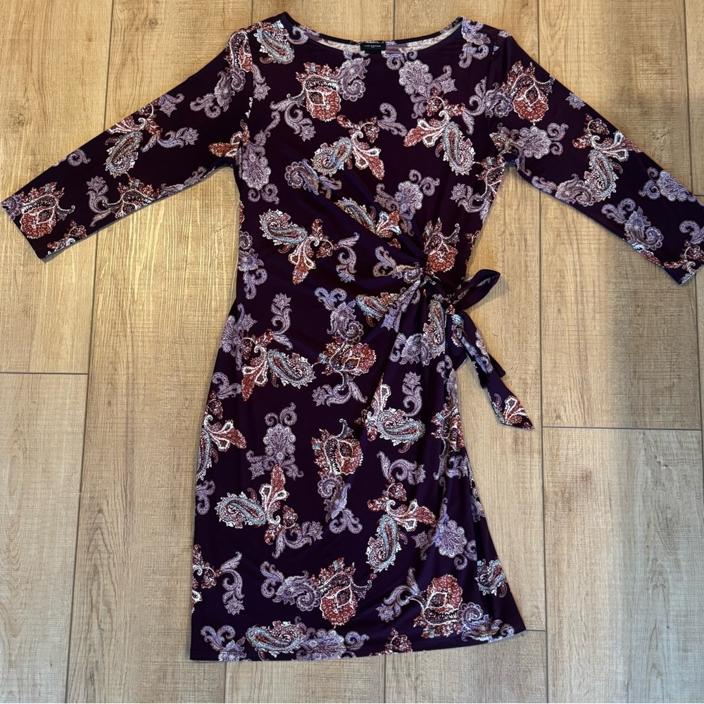 Ann Taylor Paisley Wrap Dress – Size Medium – Purple/Burgundy – 3/4 Sleeve